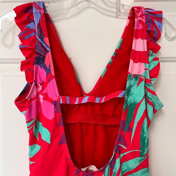 NWOT Jessica Simpson Tropical Print Ruffle Strap One-Piece Swimsuit S - Picture 7 of 15